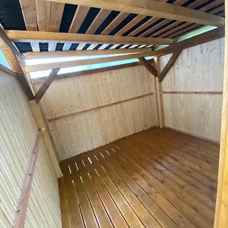 Feriehus Dum U Jezera Frymburk