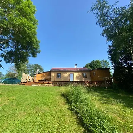 Holiday home Dum U Jezera Frymburk